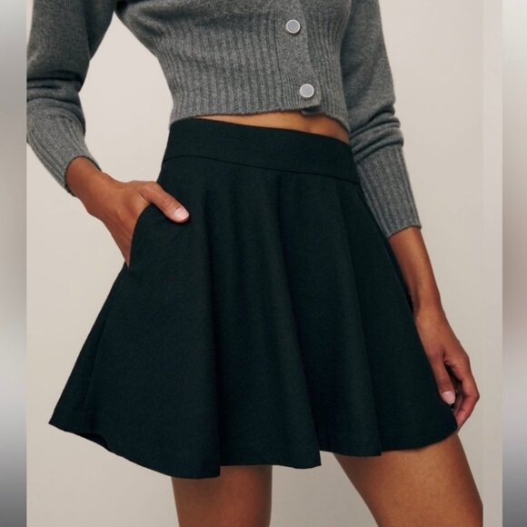 Reformation Dakota Wool Blend Flowy A-Line Mini Skirt Academia Preppy Black 0 - Picture 1 of 10